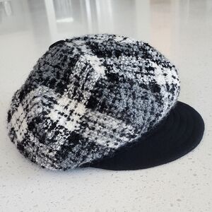 Nordstrom Italian Wool/Mohair Blend Tweed Newsboy Hat, Black, White, OS, EUC